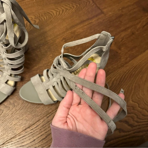 Sam Edelman Yarina Suede Laceup Block Heel Size 8 taupe - Picture 10 of 10